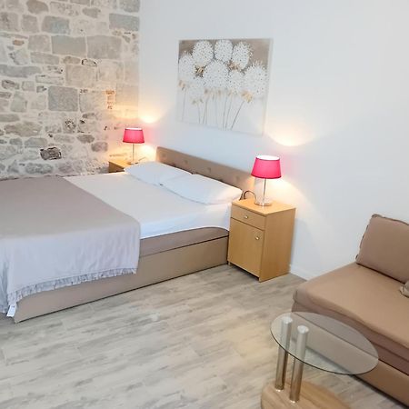 Apartment Andela Kastela Ngoại thất bức ảnh
