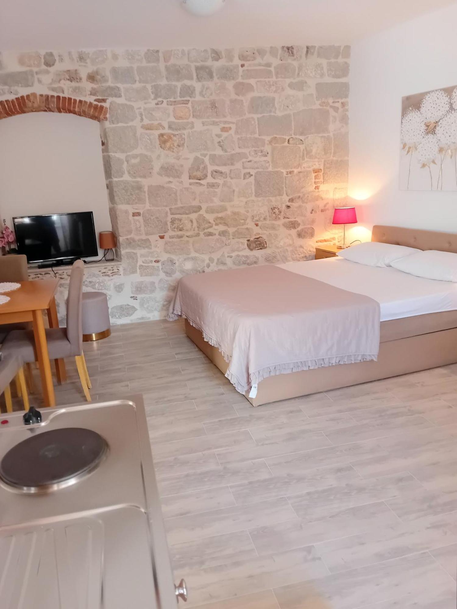 Apartment Andela Kastela Ngoại thất bức ảnh
